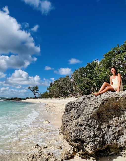 Promoting a Pacific paradise with photos